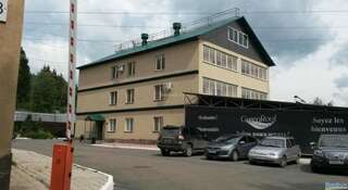 Гостиница Green Roof Ижевск-0